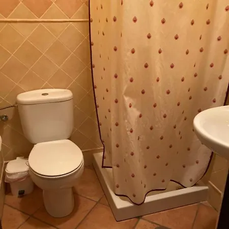 Holiday home Vivelorural Casa Guadalema, *